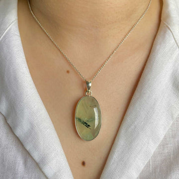 How To Choose The Perfect Prehnite Jewelry